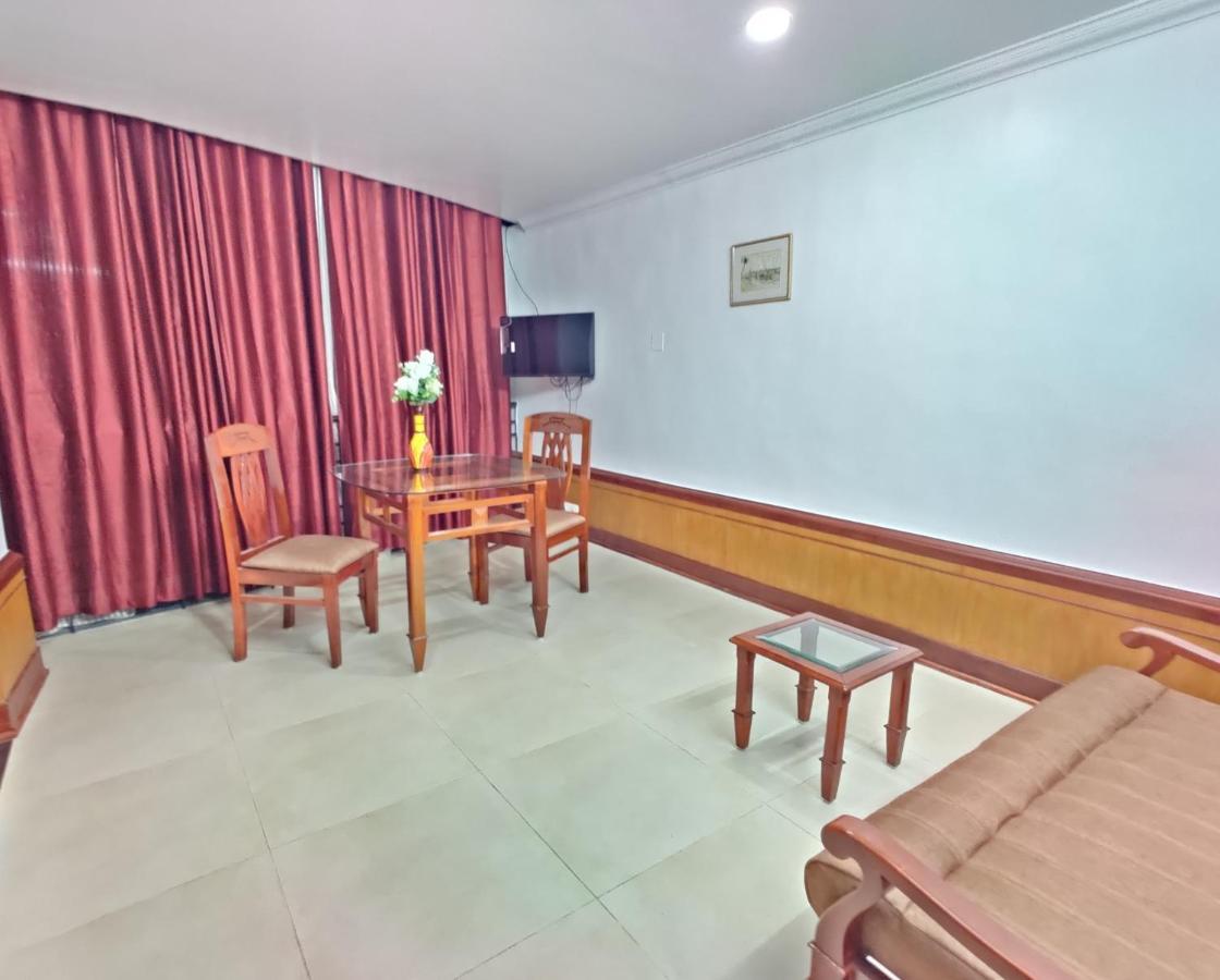 Amruth Inn Guruvāyūr Kültér fotó