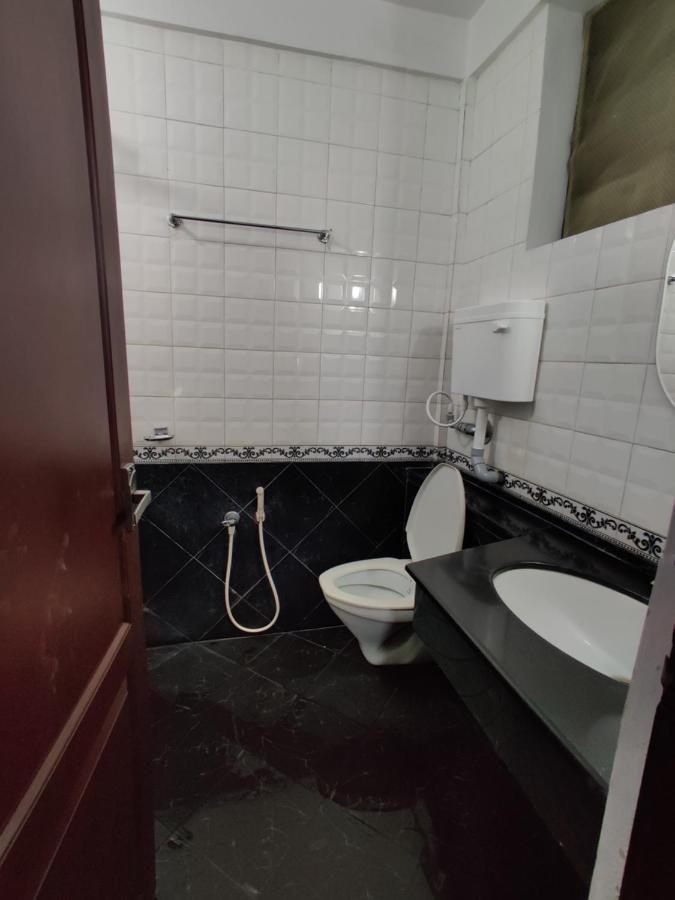 Amruth Inn Guruvāyūr Kültér fotó